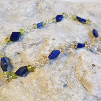Silverarmband med citrin, lapis lazuli och peridot